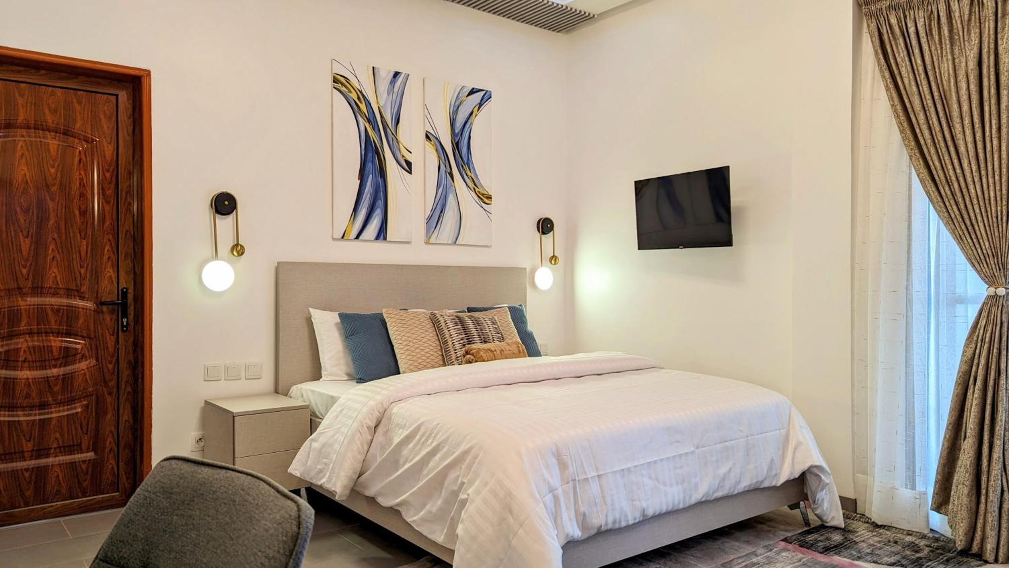 דקר Lighthouse Signature Suites מראה חיצוני תמונה
