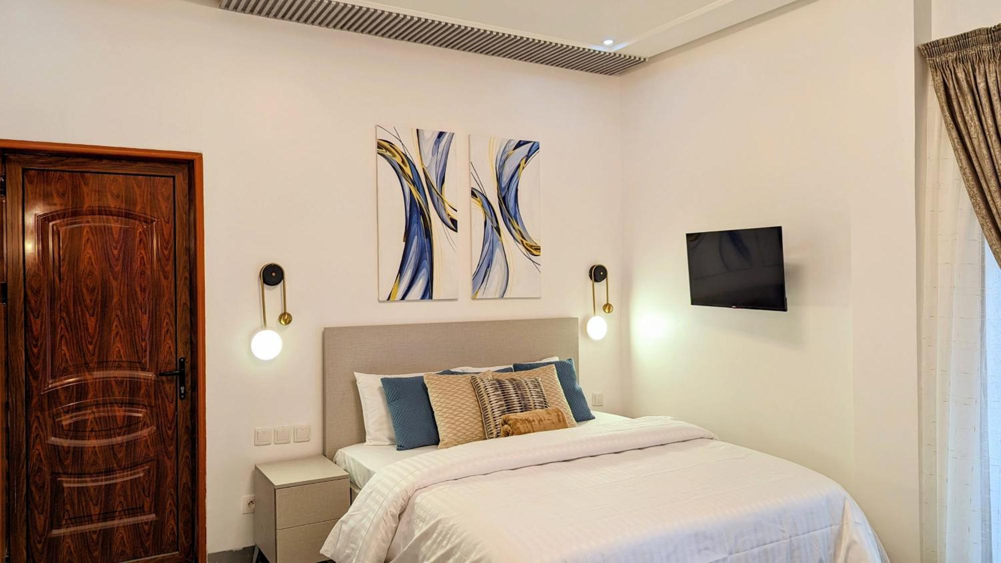 דקר Lighthouse Signature Suites מראה חיצוני תמונה