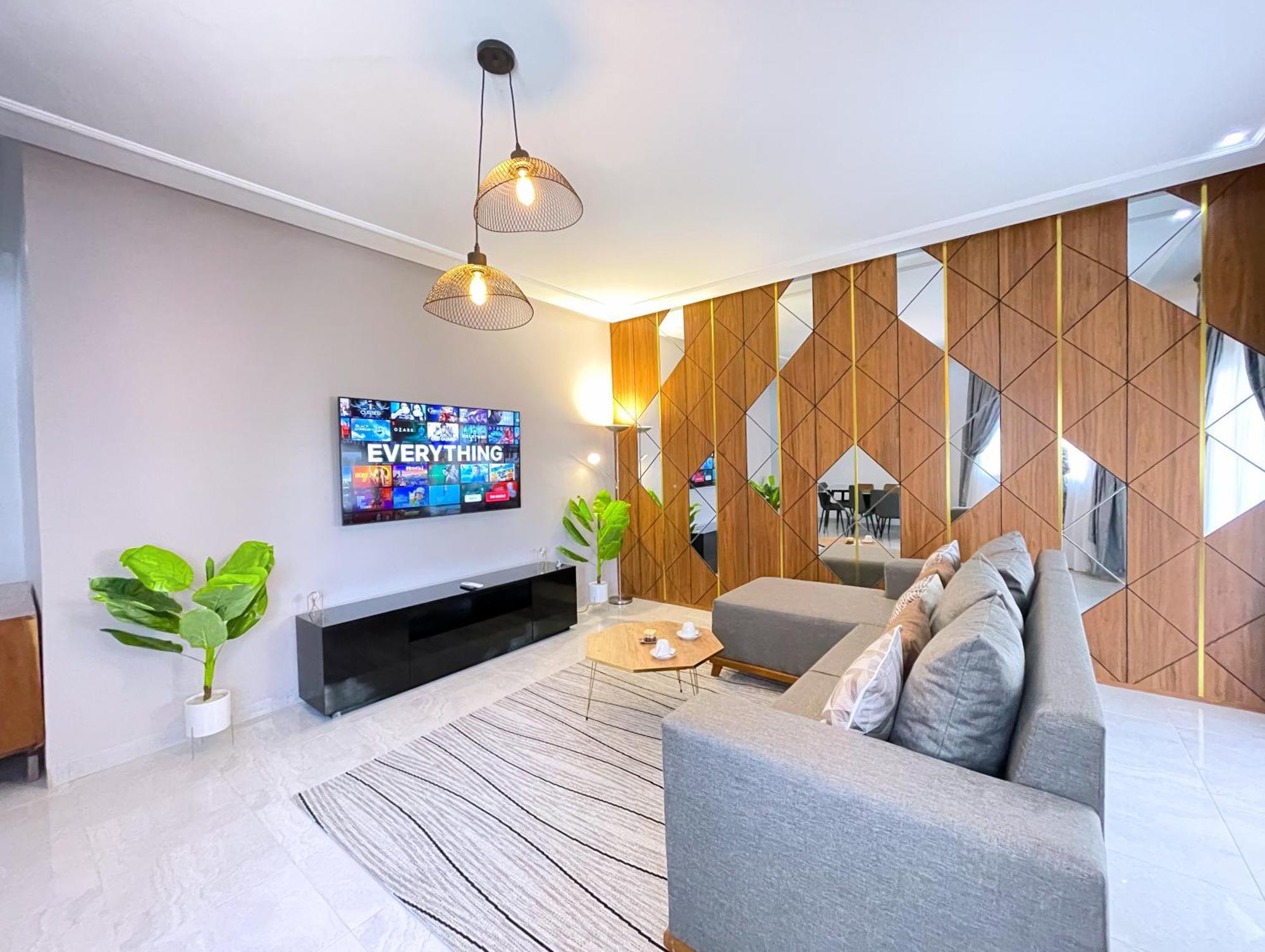 דקר Lighthouse Signature Suites מראה חיצוני תמונה