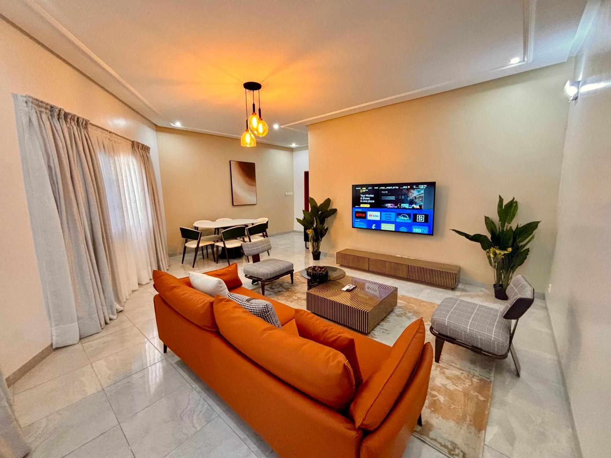 דקר Lighthouse Signature Suites מראה חיצוני תמונה